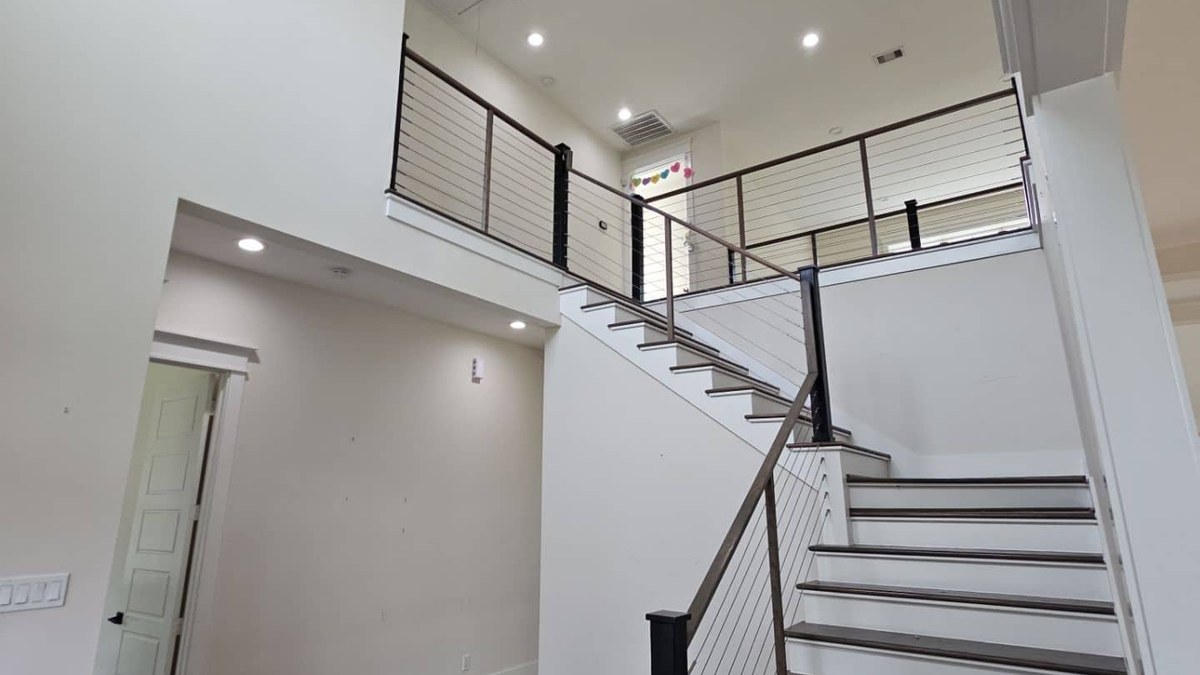 Questions to Ask Before Hiring a Painting Contractor (Montgomery County Guide)