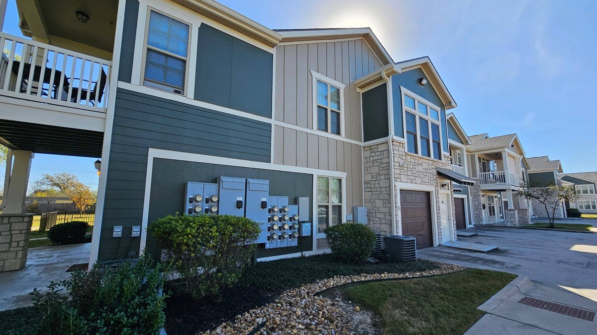 Step-by-Step Exterior Painting Process (What to Expect in Montgomery County)